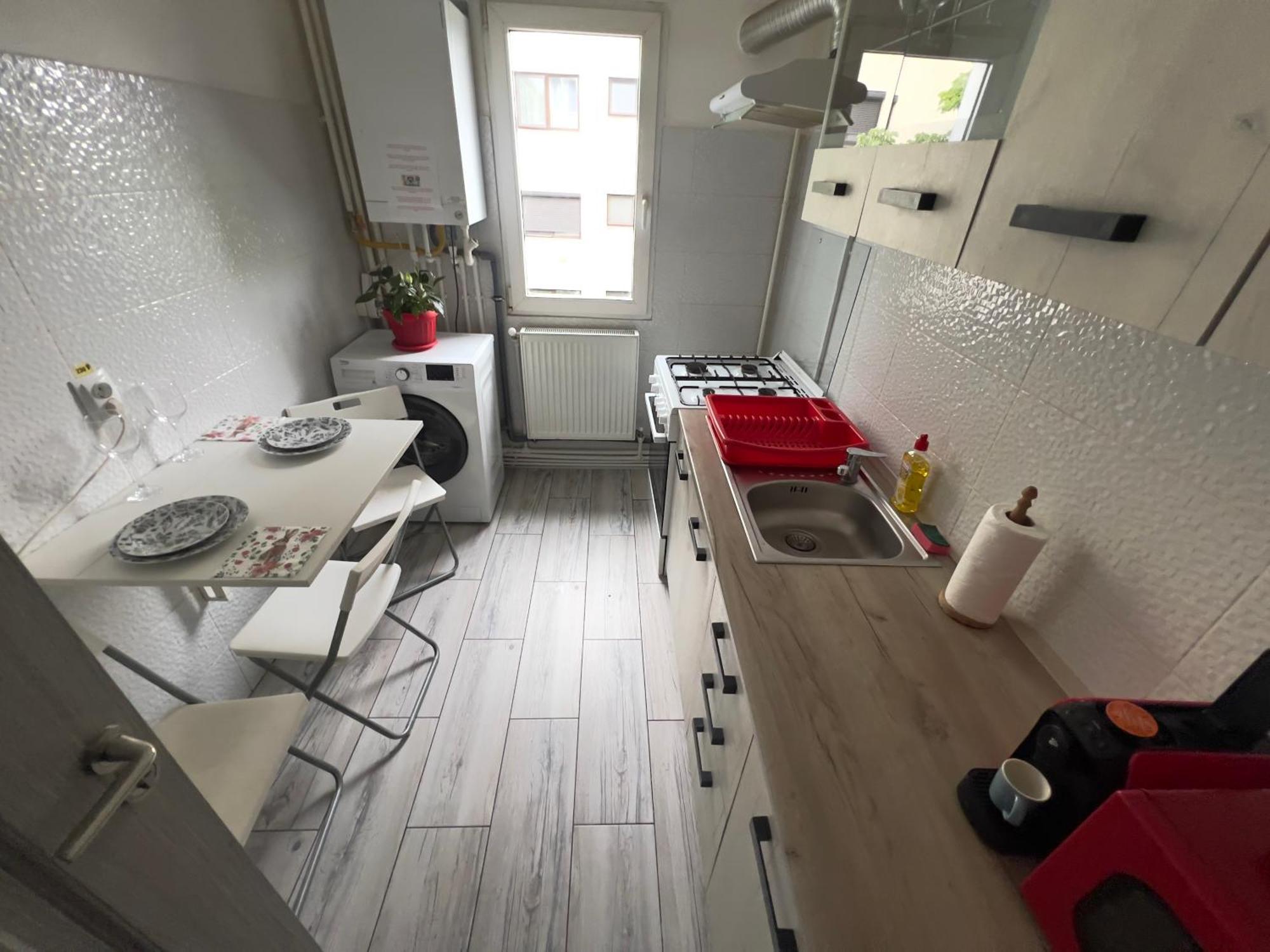 3 Rooms Apartment Airy & Bright Palas Style Iasi Exterior foto